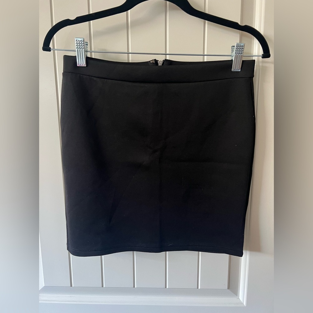 Forever 21 Black Pencil Skirt